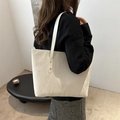 Borsa tote beige minimalista con trama a pieghe e dettagli dorati per il pendolarismo - Beige Senza Ciondolo