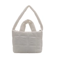 Bolso tote de plumas blanco con diseño acolchado de cuadros y correas de hombro - Blanco