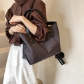 Borsa tote in tela grigio scuro con motivi a cuore rossi e manici in pelle nera - Grigio Scuro con Motivo a Cuore