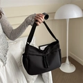 Bolso bandolera negro minimalista de gran capacidad con detalle de cordón trenzado moderno - Negro