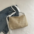 Borsa tote in paglia intrecciata con tracolla in tessuto bianco e catena argento - Bianco