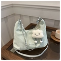 Detail of light green pleated shoulder bag with chain strap and plush cloud charm - With Pendant / Green