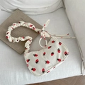 Sac à épaule vintage en velours côtelé avec imprimés fraises et bandoulière plissée - Blanc