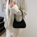 Modische schwarze Halbmond-Schultertasche mit glänzenden Strasssteinen und Lederriemen - Schwarz