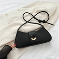 Klassische schwarze Baguette-Tasche mit goldener Schnalle und verknotetem Trageriemen - Schwarz