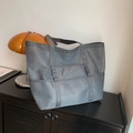 Sac de plage en maille grise avec plusieurs poches et poignées tissées résistantes - Gris