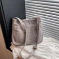 Bolso tote de pana gris claro con bolsillos delanteros y correa ajustable de mujer - Gris