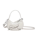 Borsa a mezzaluna bianca in vernice con fiocco decorativo e sfere metalliche argento - Bianco