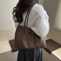 Large dark brown vintage tote bag with pleated details and buckle straps for women - No Pendant / Coffee