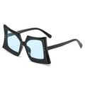 Gafas de sol cuadradas oversize hip-hop con montura negra y lentes de color azul claro - Régulier / Montura Negra Lentes Azules