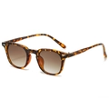Klassische quadratische Sonnenbrille in Schildpatt mit braunen Verlaufsgläsern und Nieten - Leopard-Rahmen Braune Verlaufsgläser