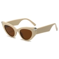 Gafas de sol cat-eye color crema con cristales marrones y detalles plateados chic - Montura Blanco Roto / Lentes Té