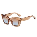 Cat eye sunglasses in amber tortoiseshell frame with stylish gradient tea lenses - Regular / Standard Champagne Frame with Brown-Blue Lenses