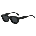 Lunettes de soleil rectangulaires noires rétro avec verres foncés vue de profil - Monture Noir Brillant Verres Gris