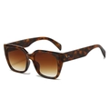 Classic tortoise shell square oversized sunglasses with brown gradient lenses and silver studs - Leopard Frame Gradient Brown Lens