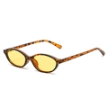 Vintage tortoiseshell oval sunglasses with transparent yellow lenses and a retro design - Leopard Frame Yellow Lens