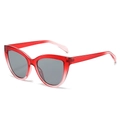 Occhiali da sole vintage gatto con montatura rossa traslucida e lenti grigie scure - Montatura Rossa Lenti Grigie