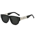Lunettes de soleil carrées oversize avec branches en chaîne argentée et rivets élégants - Monture Noire Verres Noir Gris