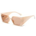 Lunettes de soleil rectangulaires avec monture rose et verres marron clair chic - Monture Rose Verre Thé Clair