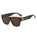 Fashionable square black sunglasses with brown lenses and gold geometric metal temple details - Regular / Black Frame Tea Lens
