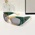 Lunettes de soleil carrées avec monture dégradée vert et jaune et décor métallique - Standard / Standard (incl. TVA 13 %) monture verte et jaune avec verres gris