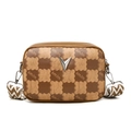 Bruine crossbodytas met dambordpatroon, kmJm-print en zilveren V-vormig logo - Bruin