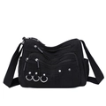 Borsa a tracolla nera in nylon con tasche multiple e dettagli ad anello argento - Nero
