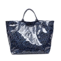 Große dunkelblaue Tragetasche mit Leopardenmuster, Glanzoptik und TOTE BAG Aufdruck - Blau