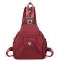 Borsa a tracolla bordeaux versatile e resistente all'acqua con cinturino in nylon - Borgogna