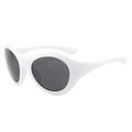 Lunettes de soleil sport Y2K blanches futuristes avec verres gris foncé vue à 45 degrés - Standard / Régulier (incl. TVA 13 %) monture blanche verres gris