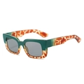 Occhiali da sole squadrati bicolore con montatura verde scuro e aste tartarugate - Montatura con Motivo Verde e Giallo Lente Grigia