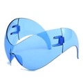 Futuristische Cat-Eye Sport-Sonnenbrille mit blauem lichtdurchlässigem Kunststoffrahmen - Normal / Ozeanblau