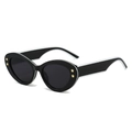 Cat-Eye-Sonnenbrille mit schwarzem dickem Rahmen und goldenen Stern-Akzenten - Schwarzer Rahmen Schwarz Graue Gläser