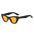 Occhiali da sole cat-eye con montatura nera lucida e lenti arancioni vivaci - Regolare / Montatura Nera Lenti Arancioni