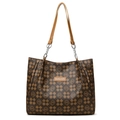 Braune Shopper-Tasche mit Schachbrettmuster, WT-Logo und Metallkettenriemen - Braun