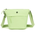 Bolso tipo cubo de nailon verde claro con correa ajustable y logotipo metálico - Soda de Lima