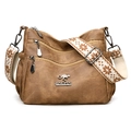 Braune Shopper-Tasche aus weichem Leder mit Reißverschlüssen und Ethno-Gurt - Braun