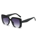 Fashionable oversized square rimless sunglasses with purple gradient lenses and silver studs - Black Frame Double Gray Lens