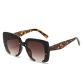 Fashion square tortoise shell sunglasses with oversized frame and brown gradient lenses - Leopard Frame Gradient Brown Lens