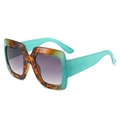 Occhiali da sole quadrati tartarugati con stanghette verde acqua e lenti sfumate viola - Montatura Leopardo Blu Doppia Lente Grigia