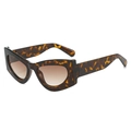 Lunettes de soleil œil de chat rétro avec monture écaille et verres dégradés bruns - Standard / Monture léopard / Verre thé dégradé