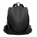 Klassischer schwarzer Oxford-Rucksack mit goldener Hardware und Seitentaschen - Schwarz
