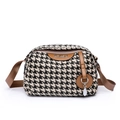 Crossbodytas van canvas met pied-de-poule patroon en bruine leren details - Warm geel