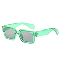 Gafas de sol cuadradas con montura verde transparente y lentes gris oscuro UV400 - Montura Verde Lente Gris
