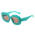 Gafas de sol ovales verde menta con detalles de metal dorado y lentes marrones - Marco Verde Lente Té