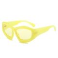 Occhiali da sole cat-eye giallo vivace con esclusivo design della montatura a onde - Regolare / Montatura Giallo Chiaro Lenti Gialle
