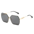 Lunettes de soleil sans monture oversize avec branches en chaîne et rivets argentés chic - Monture Dorée Verres Gris