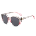 Occhiali da sole cat-eye oversize con montatura sfumata grigio-rosa e logo dorato - Montatura Grigio Rosa Lente Grigia