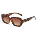 Retro square tortoiseshell sunglasses with brown gradient lenses and rivet detail - Leopard Frame Gradient Brown Lens