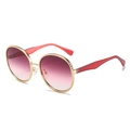 Lunettes de soleil rétro avec monture dorée festonnée et verres rose dégradé - Standard / Régulier (TVA 13% incluse) monture dorée verres pourpre-rouge (branches rouges)